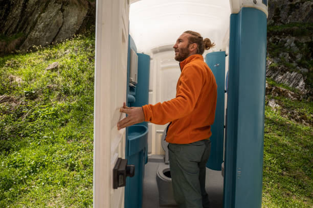 Best Porta potty rental near me  in Lewiston, ME