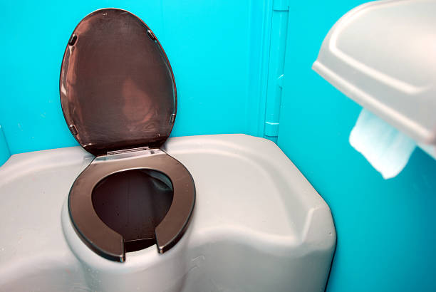 Best Luxury portable toilet rental  in Lewiston, ME