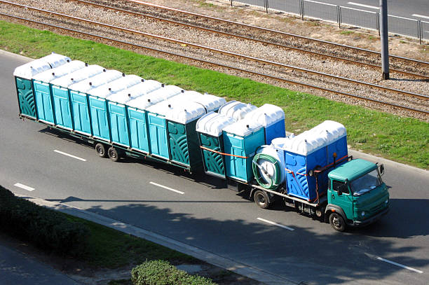 Best Best portable toilet rental  in Lewiston, ME